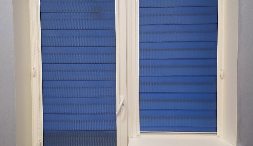 Рулонные шторы Юни2 с тканью Зебра Стандарт синий